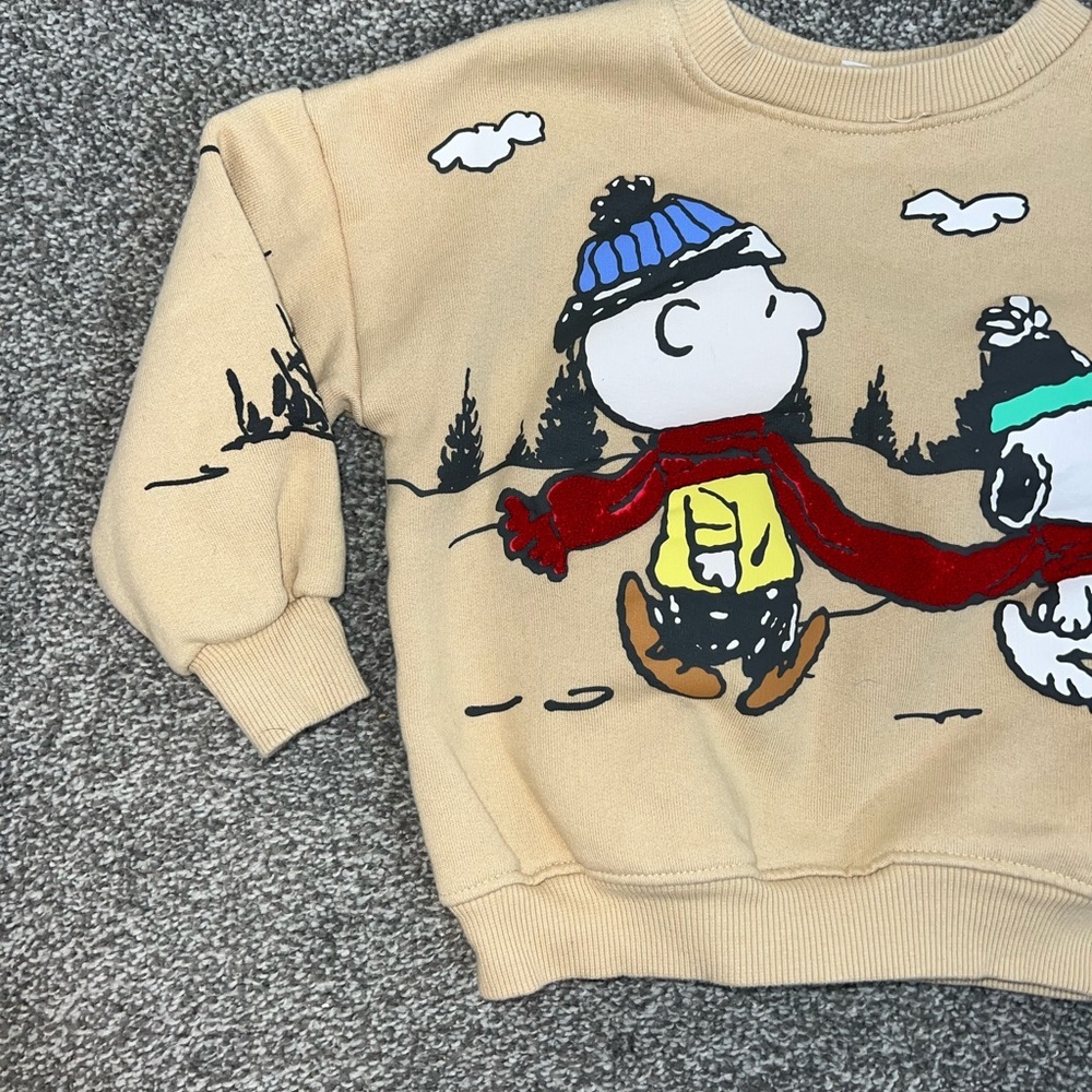 Zara snoopy Sweatshirt 2-3 years - Picture 4 of 10